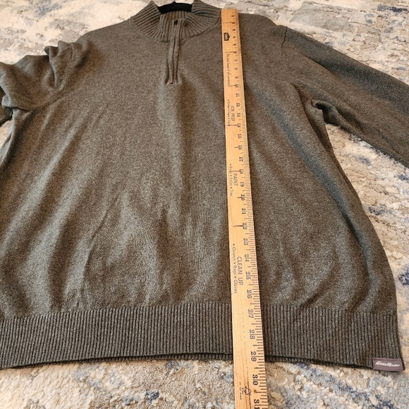 Eddie Bauer wool-blend green sweater. - Picture 7 of 16